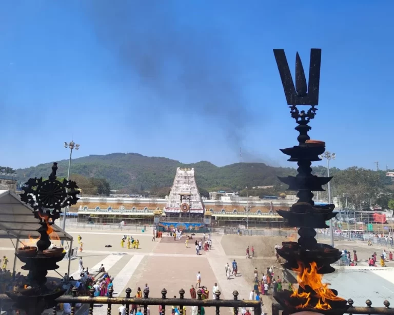 Guide to Different Types of Darshan at Tirumala Temple